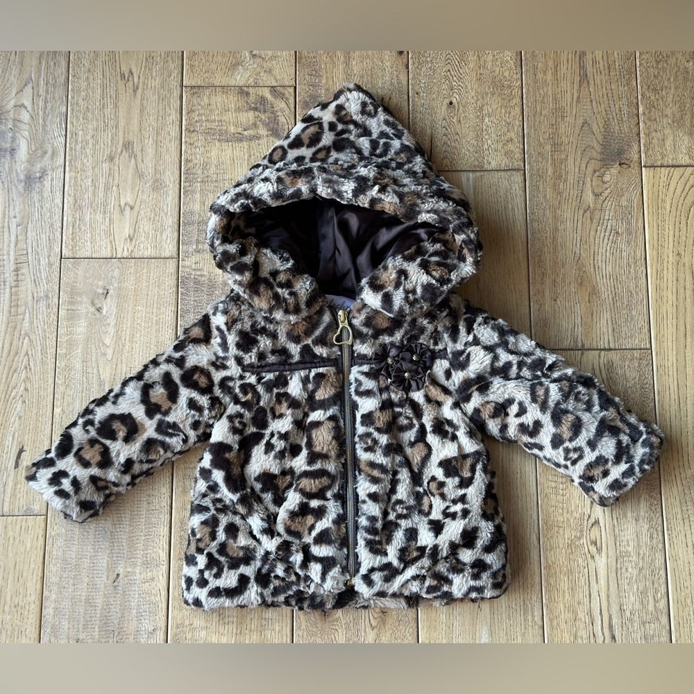 Pistachio Faux Fur Leopard Print Hooded Coat size 12 Months